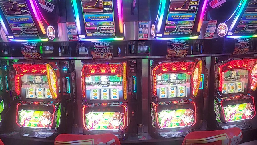 【日本記録】 ヴヴヴ２で４台並びでコンプリート キクヤ春日井店